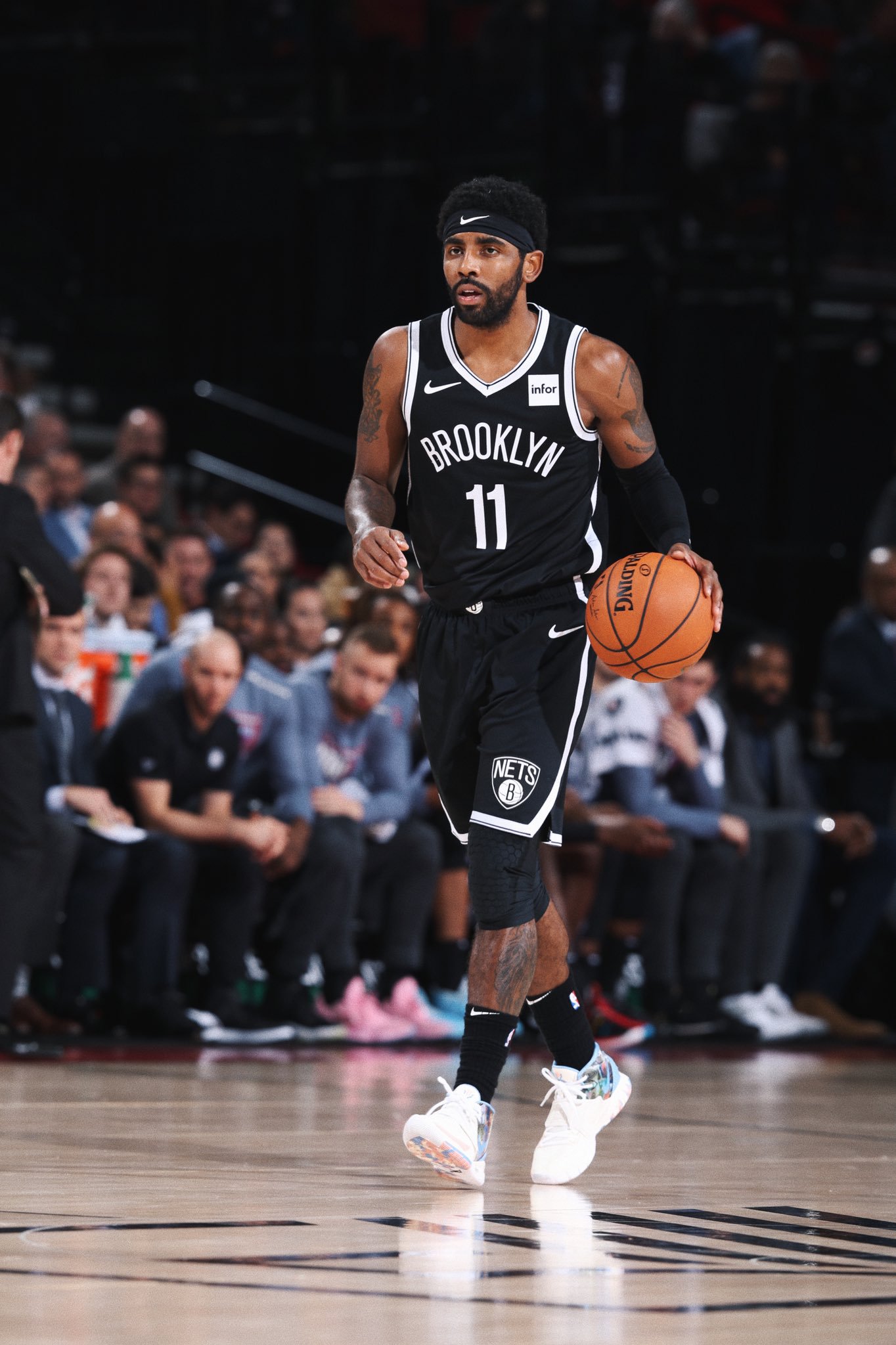 麦凯恩透露 麦凯恩透露