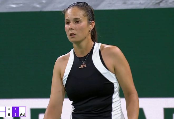 10亿美元 10亿美元